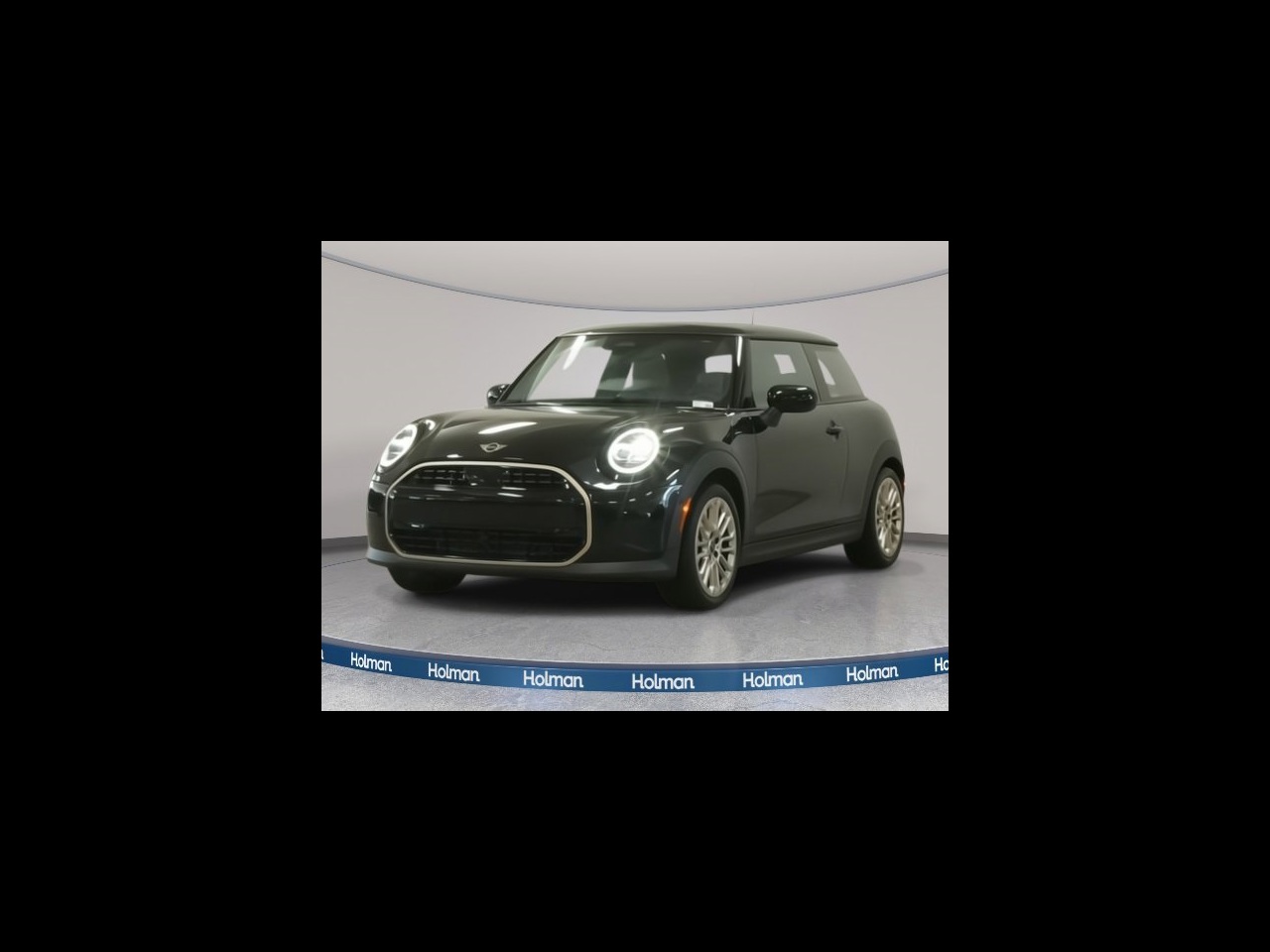 2025 MINI Hardtop 2 Door Base's photo