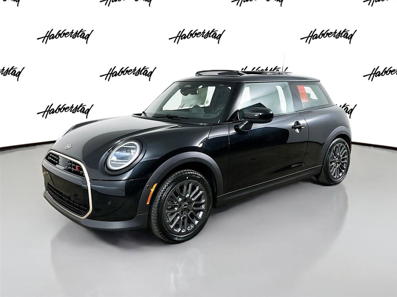 2026 MINI Hardtop Cooper S Signature's photo