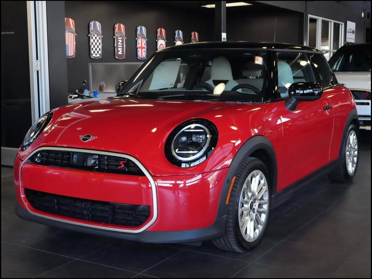 2026 MINI Hardtop Cooper S Signature's photo