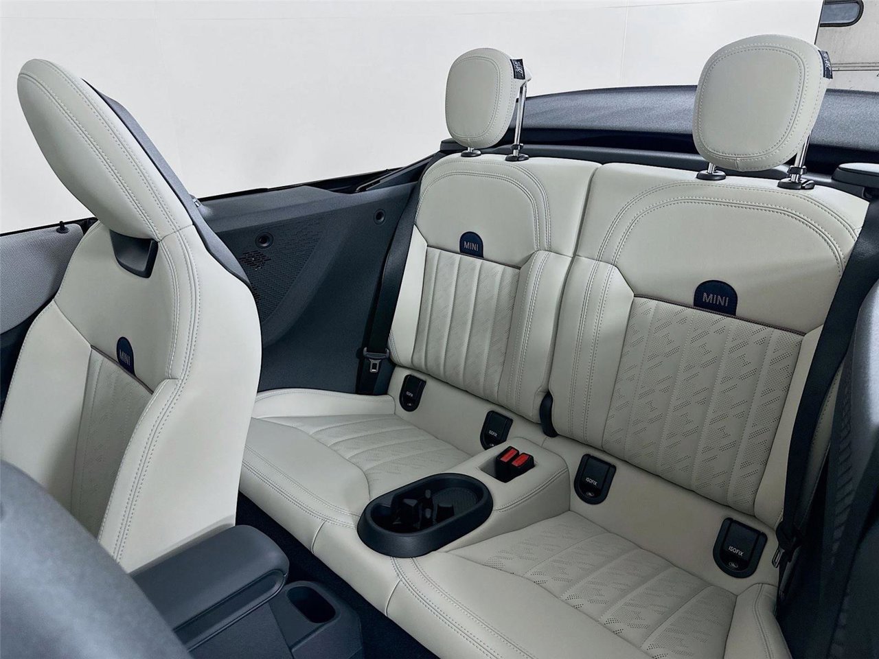 2026 MINI Convertible S - Photo 25