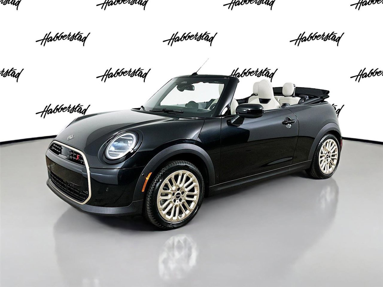 2026 MINI Convertible Cooper S Signature's photo