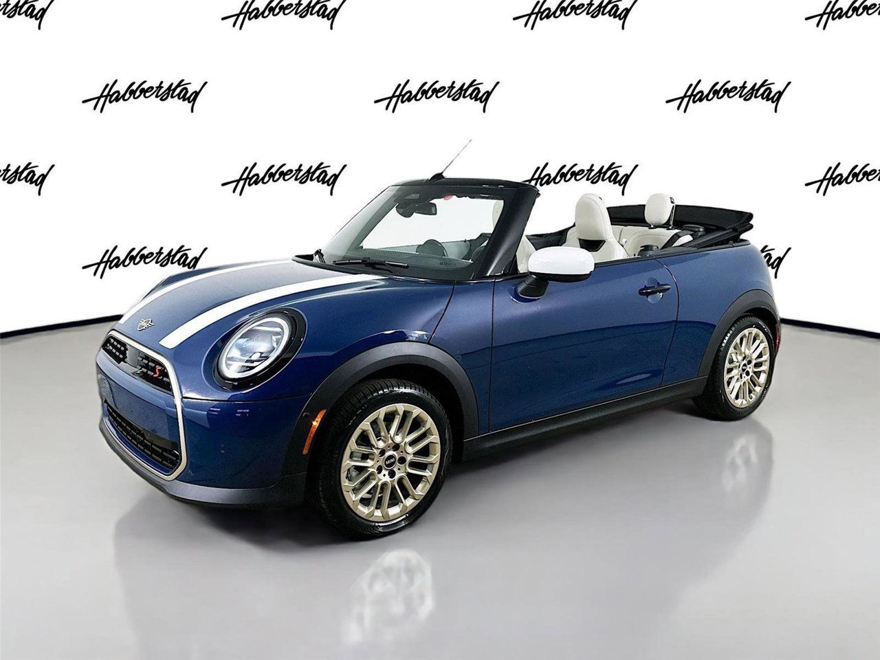2026 MINI Convertible Cooper S Signature's photo