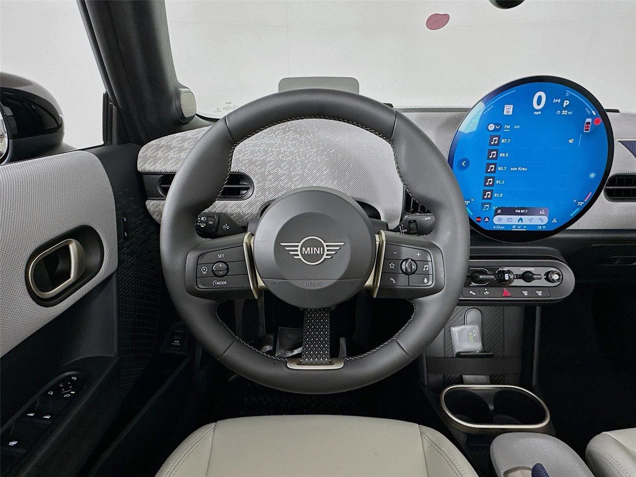 2026 MINI Convertible S - Photo 11