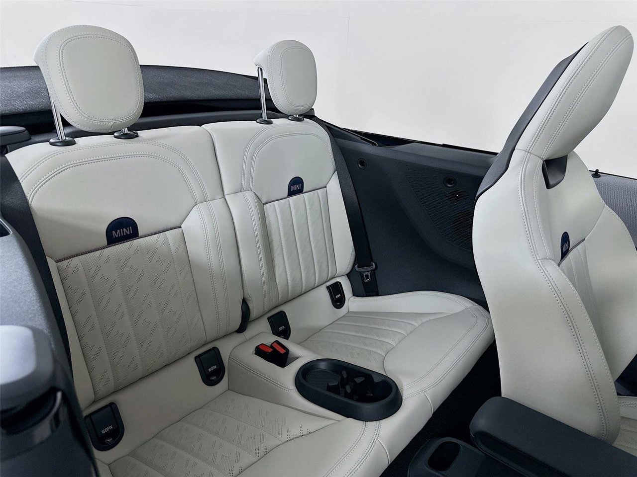 2026 MINI Convertible S - Photo 27
