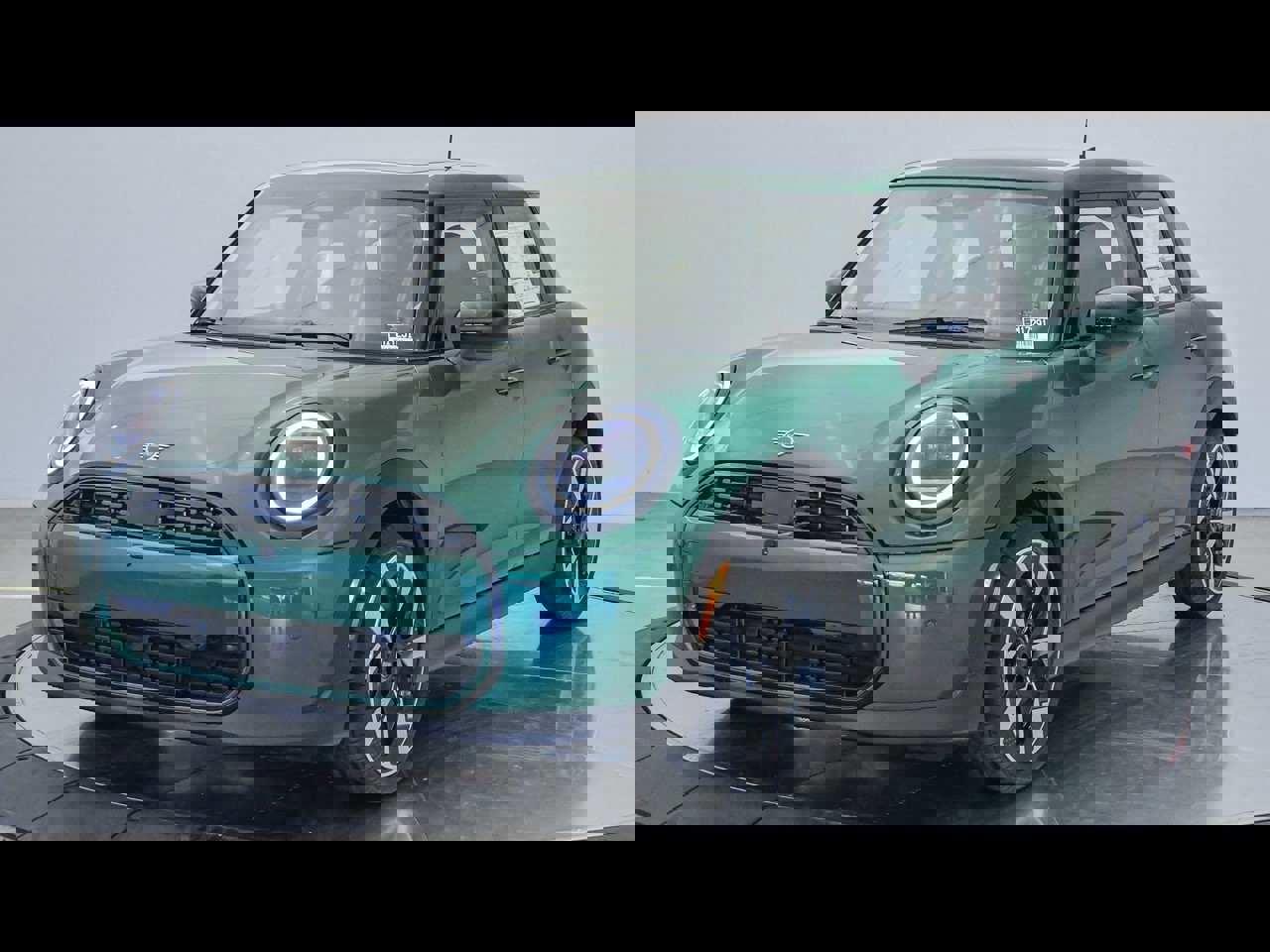 2026 Mini Cooper 4 Door Hardtop S photo 2