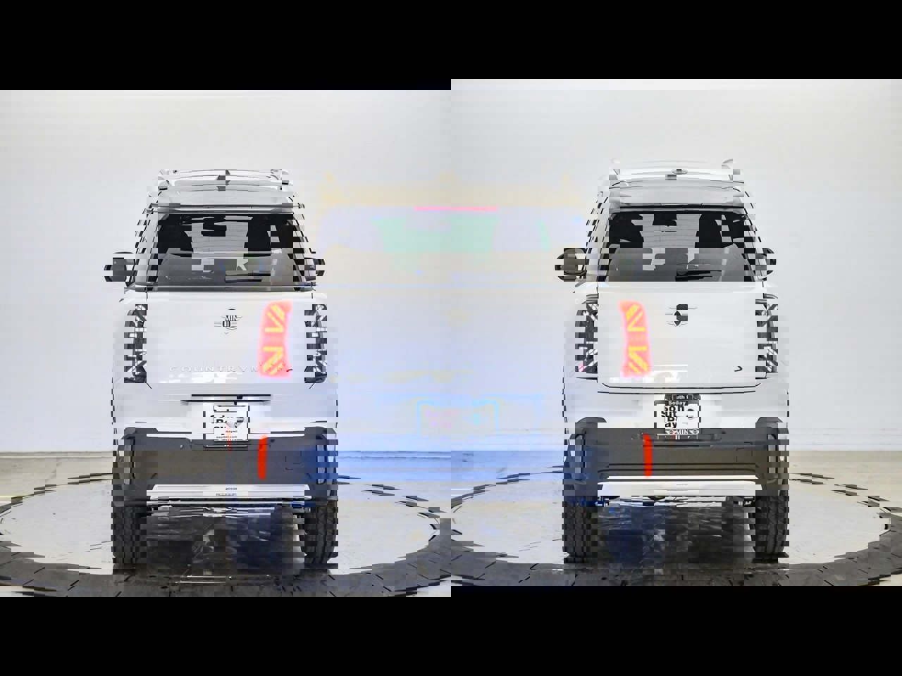 2026 Mini Countryman Iconic S ALL4 photo 3