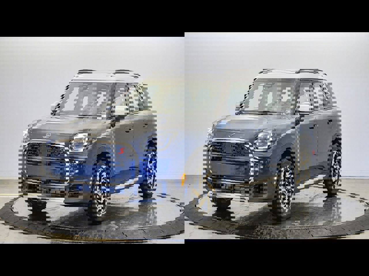 2026 MINI Countryman S's photo