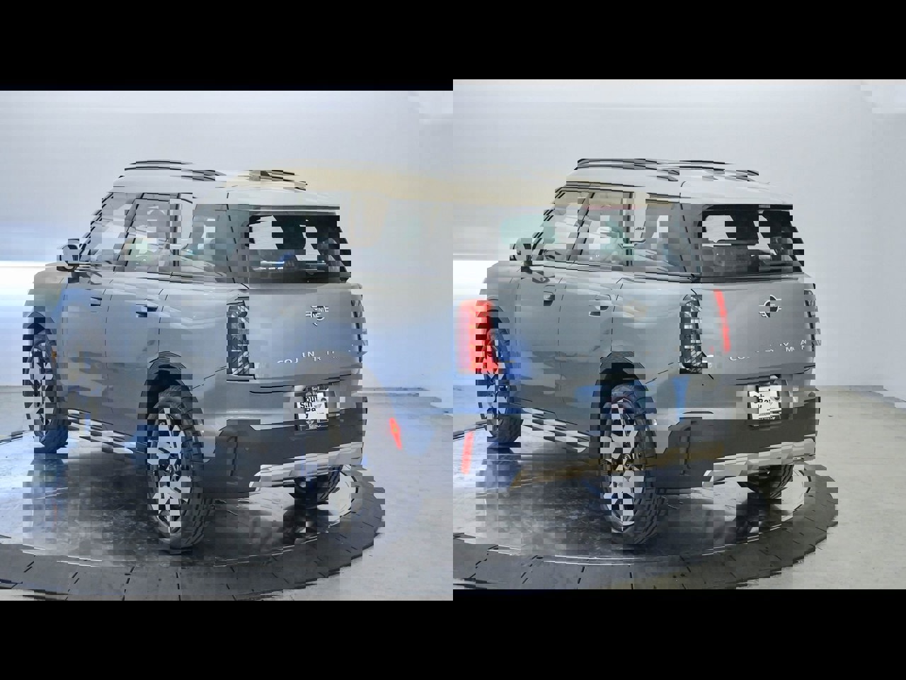 2025 Mini Countryman S photo 2