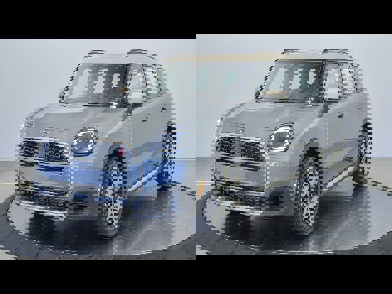 2025 MINI Countryman S's photo