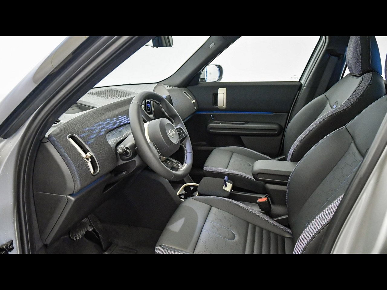 2026 MINI Countryman S - Photo 18