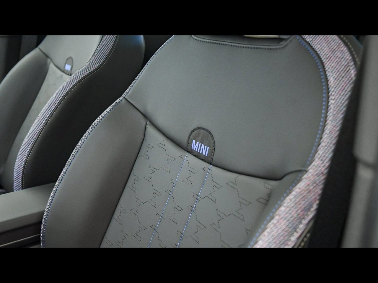 2026 MINI Countryman S - Photo 20