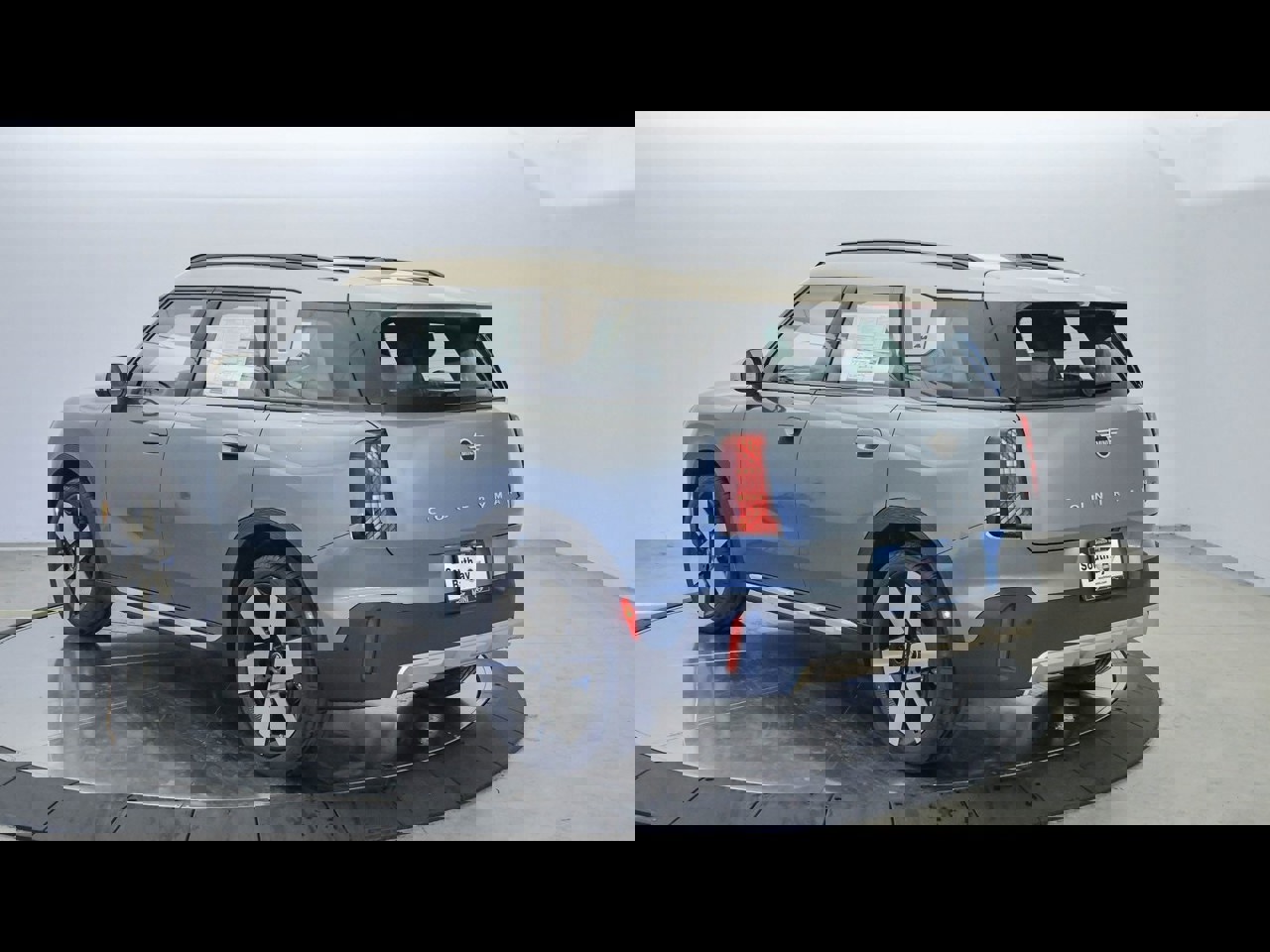 2025 Mini Countryman S photo 2