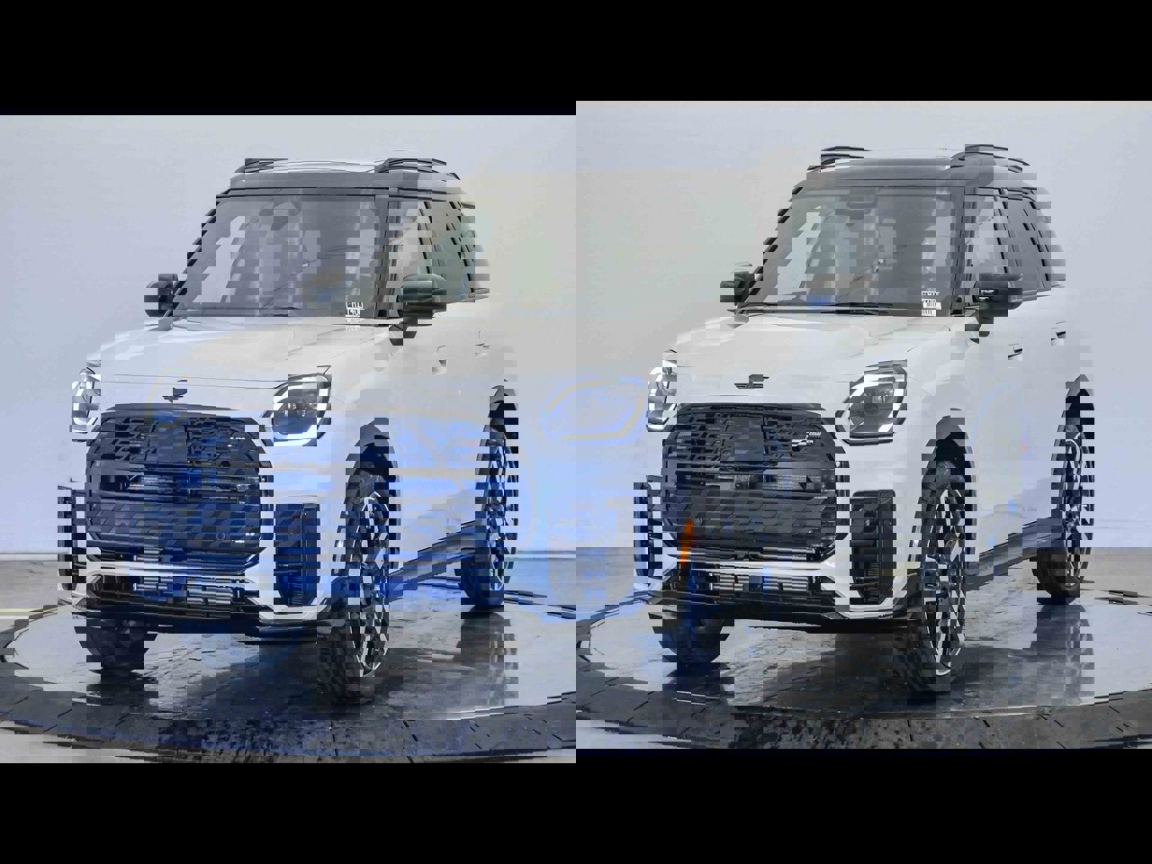 2026 MINI Countryman S's photo